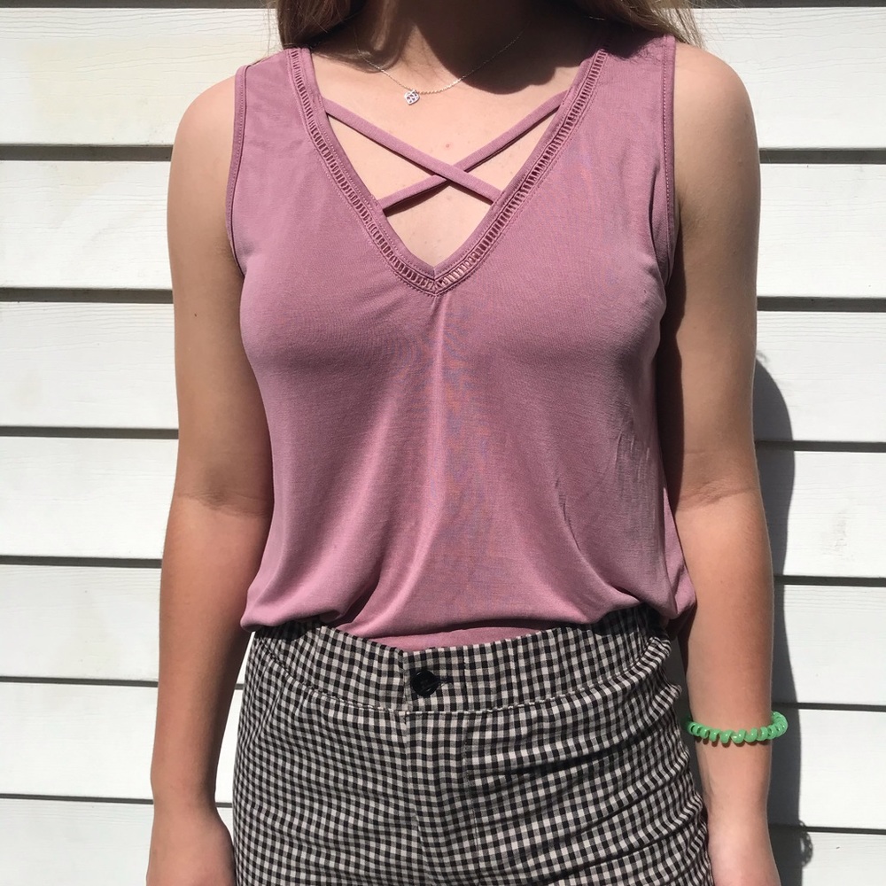 Light pink tank top